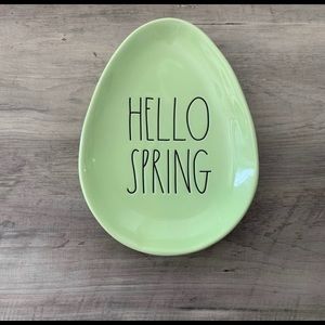 Rae Dunn HELLO SPRING plate